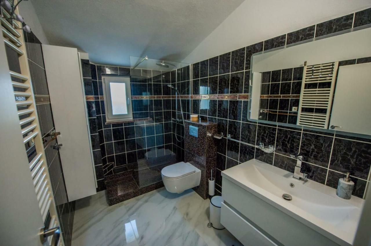 Villa Vida Zmijavci Esterno foto